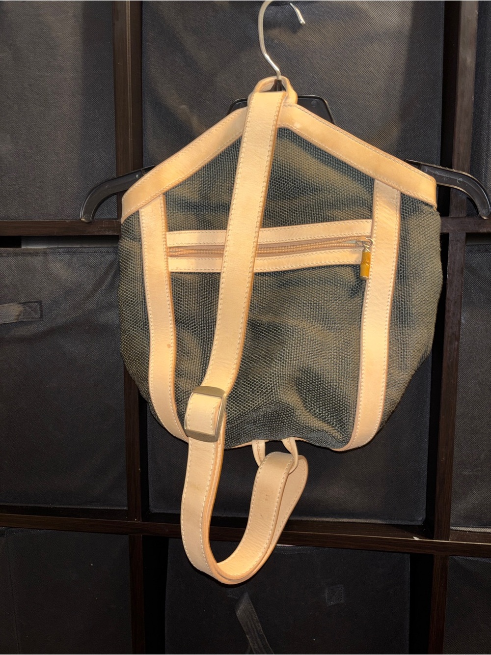 Vintage Tommy Bahama Beige Canvas Interior Label Bag - Picture 2 of 6